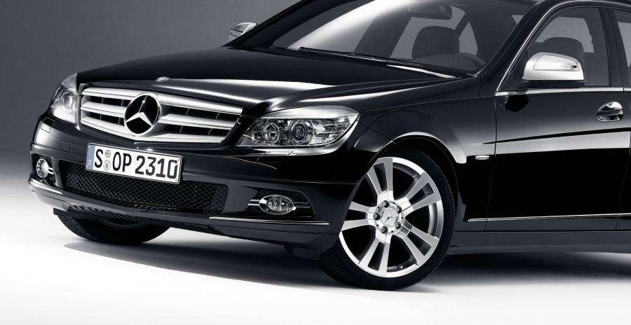  Mercedes-Benz C-Class Estate 2007 года  (фото 12 из 237)